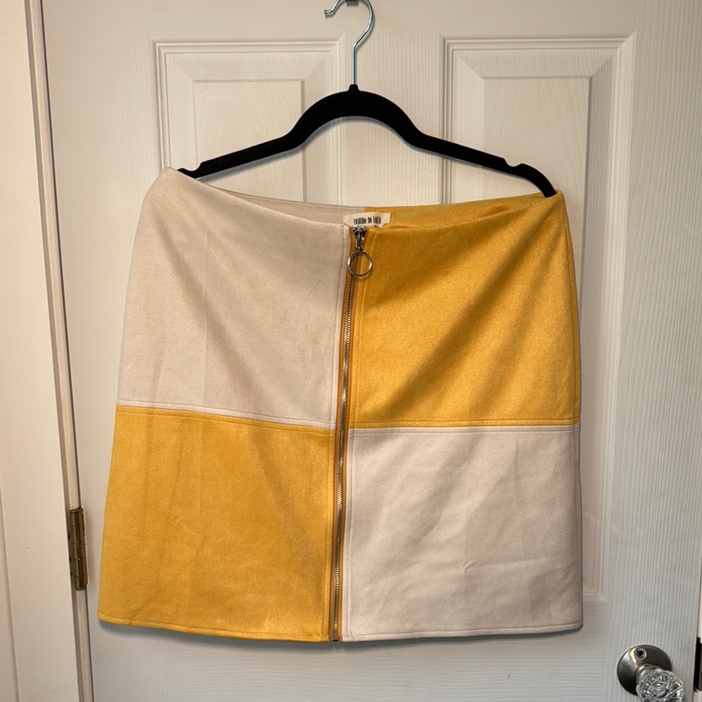 Colorblock Zip-Front Skirt